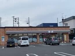 コンビニ　セブンイレブン札幌八軒8条店（コンビニ）まで228m