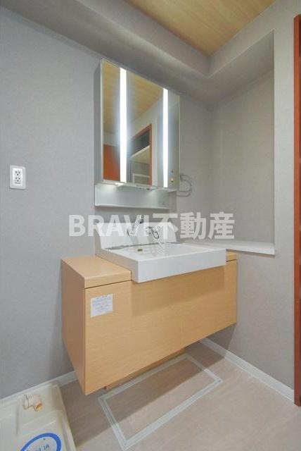 洗面設備　【BRAVI南堀江】