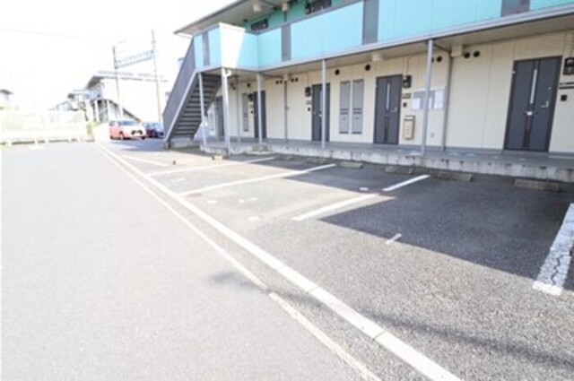 駐車場　駐車場