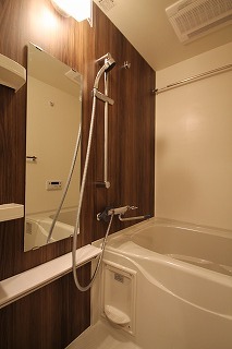 バス・シャワールーム　バスルーム