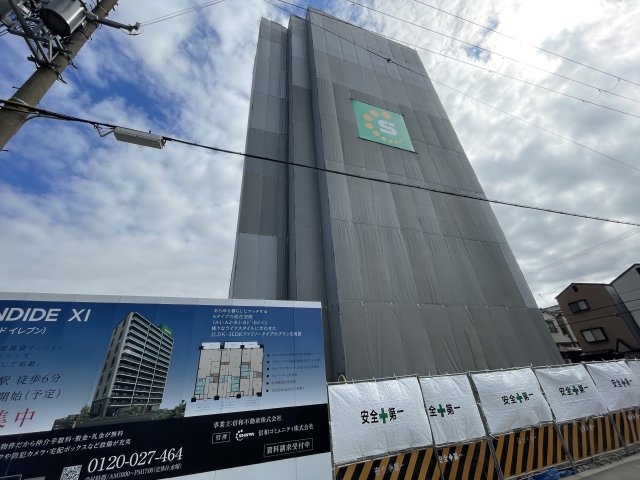 建物外観　完成前外観