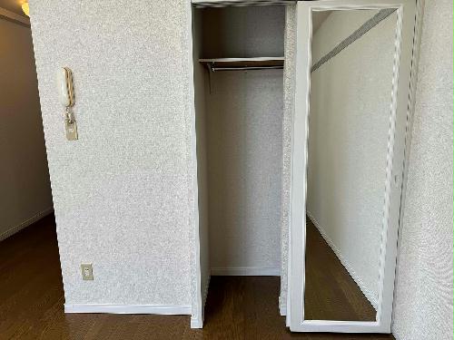 収納　※同タイプ部屋の写真となります