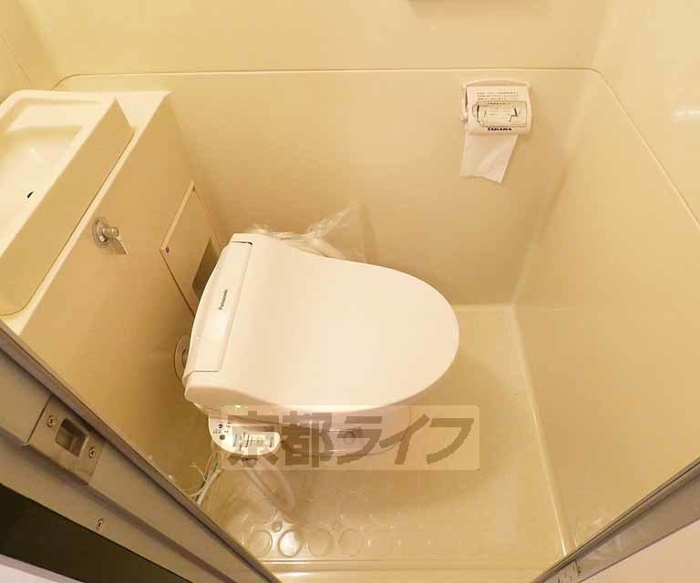トイレ　・お問い合わせは京都ライフまで・