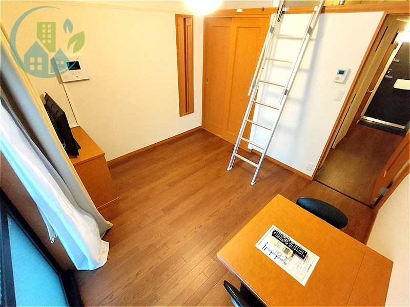 居室・リビング　レオパレス友井（家具・家電付、仲介手数料不要）