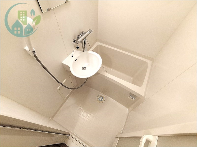 バス・シャワールーム　レオパレス友井（家具・家電付、仲介手数料不要）