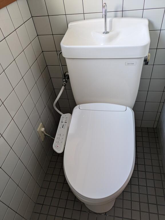 福岡貸家のトイレ写真