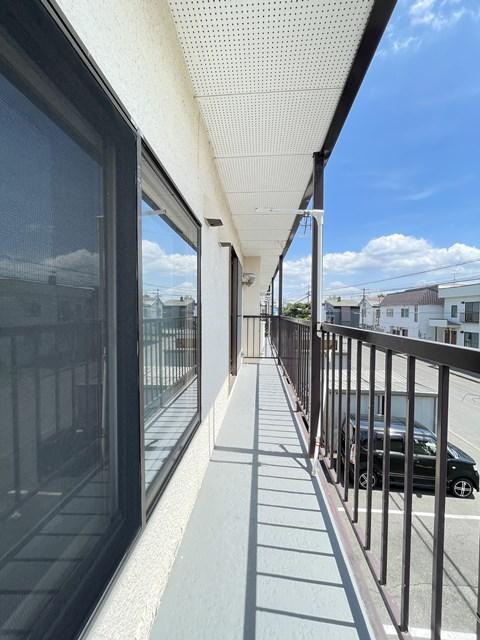 バルコニー　バルコニー