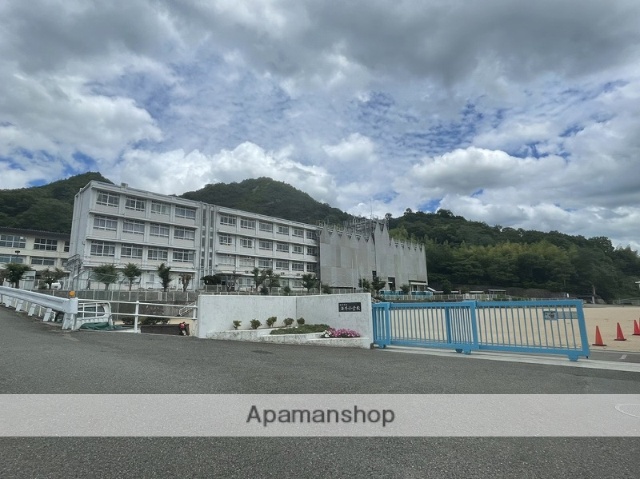 小学校　谷外小学校（小学校）まで1496m