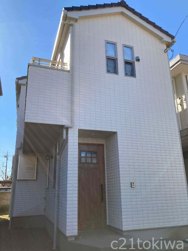 建物外観　築浅戸建