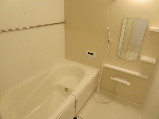 バス・シャワールーム　同型モデルフロラシオン２０１号室参照