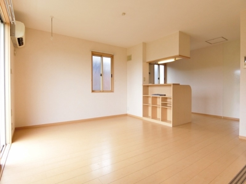 居室・リビング　図面と現状に相違がある場合には現状を優先