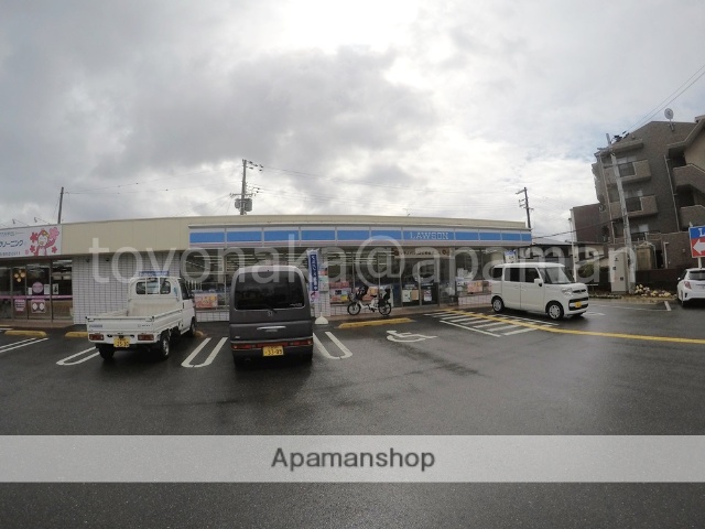 コンビニ　ローソン（コンビニ）まで271m