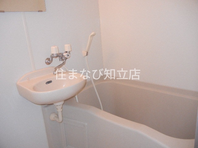 バス・シャワールーム　同型タイプ