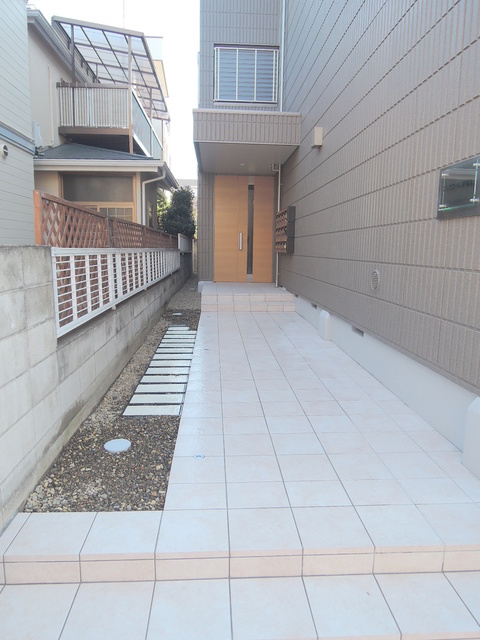 エントランス　★エントランス★