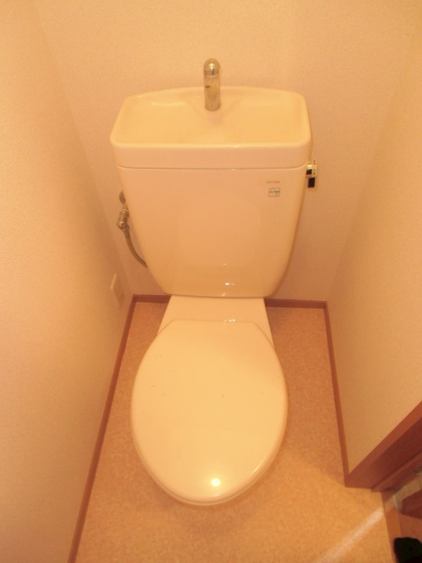 トイレ　参考画像