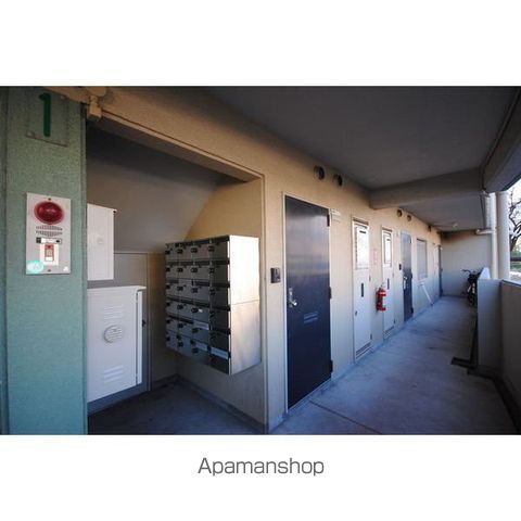 ロビー　ロビー