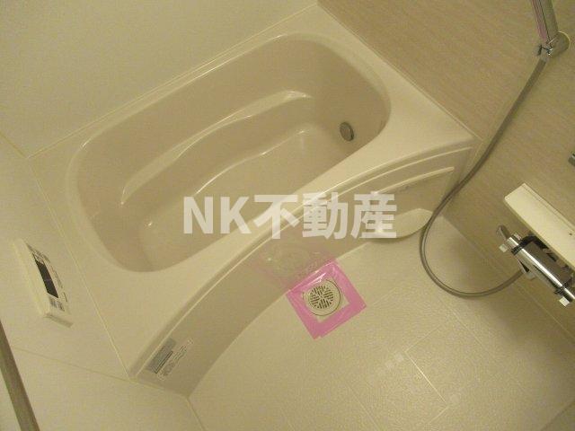 バス・シャワールーム　日々の疲れを癒すお風呂付です