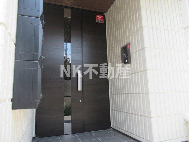 ロビー　オートロックです