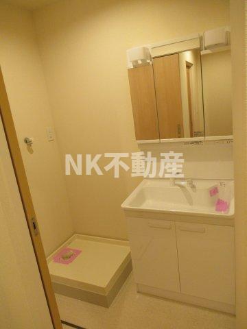 洗面設備　広い洗面スペース