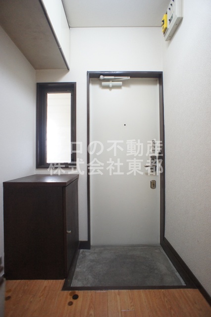 玄関　すっきりシンプルな玄関スペースです！