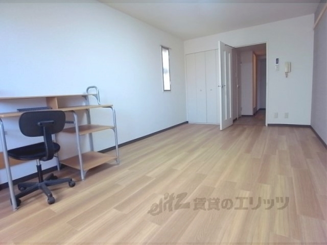 居室・リビング　洋室