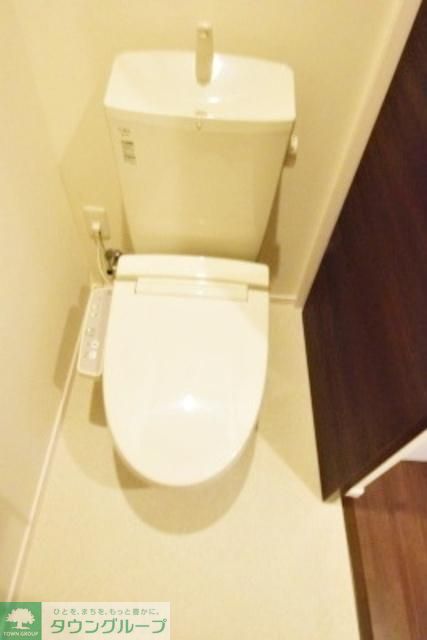 トイレ　※同建物別号室（参考写真）