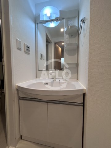 洗面設備　MDI.J Esaka Court　洗面台