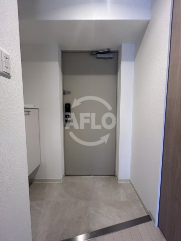 玄関　MDI.J Esaka Court　玄関