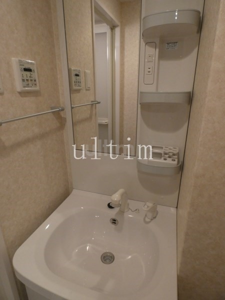 洗面設備　別室の写真使用。ご参考までに。