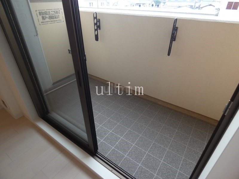 バルコニー　別室の写真使用。ご参考までに。