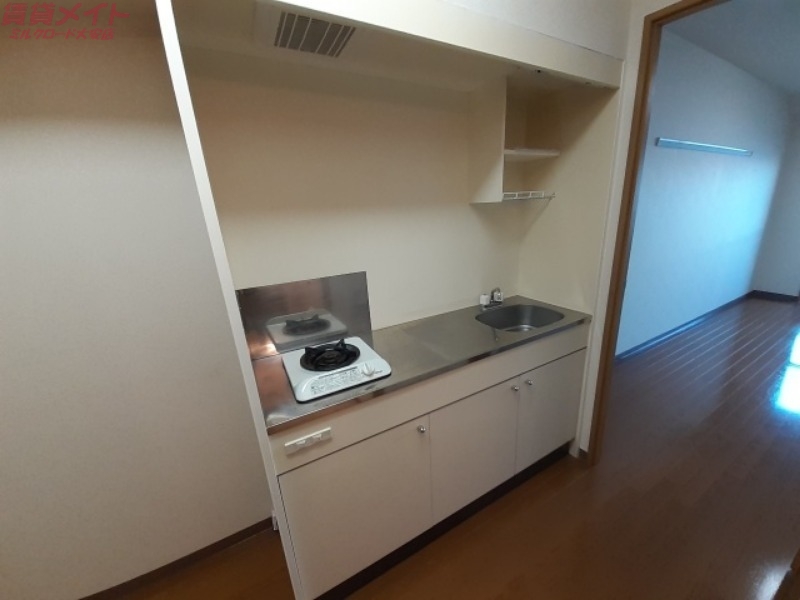 キッチン　※同物件別部屋参考写真