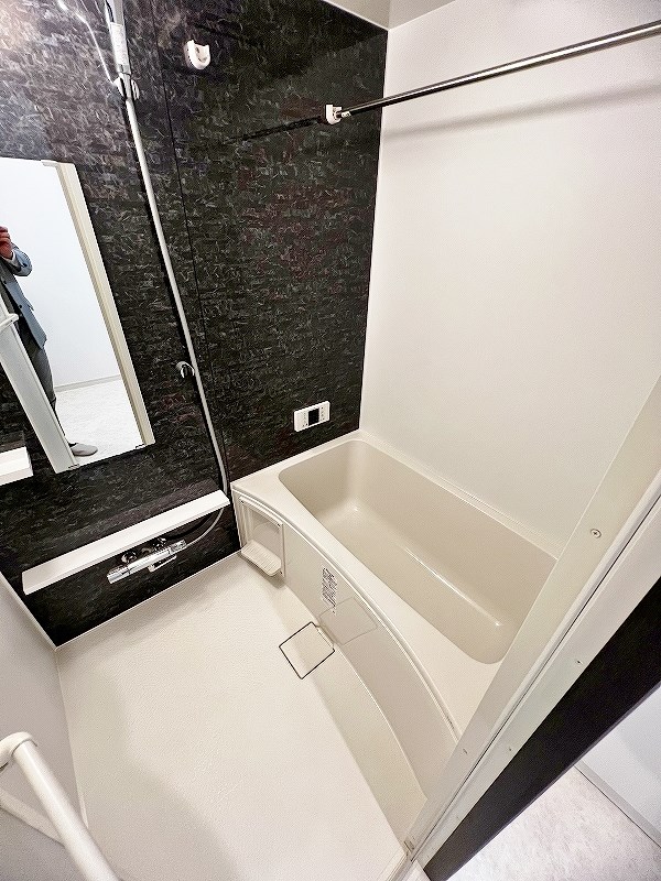 バス・シャワールーム　★追焚機能＆浴室乾燥機付き浴室★