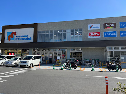 スーパー　万代巽南店（スーパー）まで737m