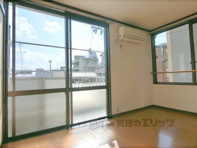 居室・リビング　洋室