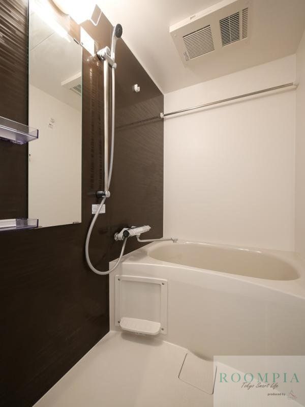 バス・シャワールーム　室内