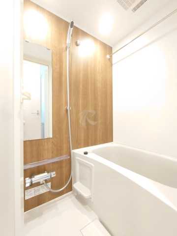 バス・シャワールーム　Ｂｌａｎｃｅ’Ｂｅａｕｔｅ　ＫＯＭＡＺＡＷＡＤＡＩＧＡＫＵ