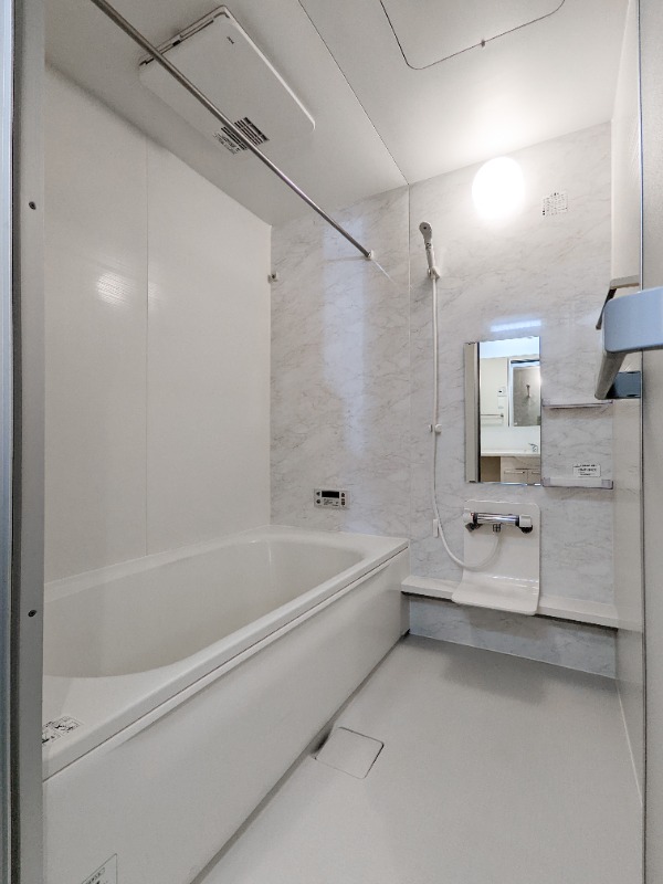 バス・シャワールーム　図面と現状に相違がある場合には現状を優先