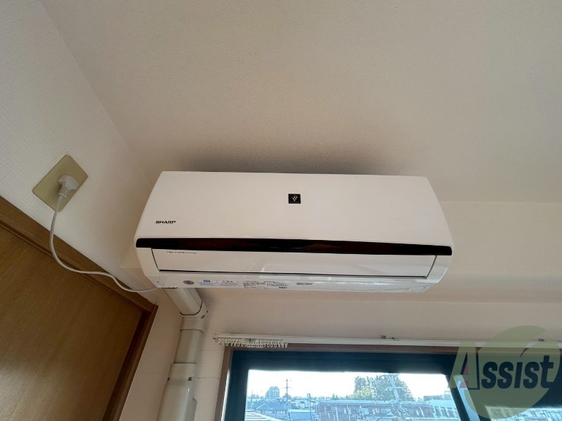 その他設備　エアコンが付いているので入居日から快適に過ごせますね。