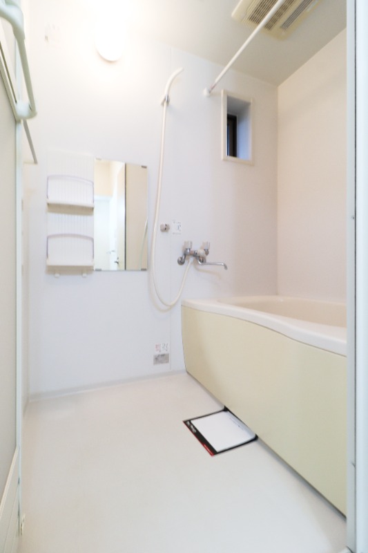 バス・シャワールーム　図面と現状に相違がある場合には現状を優先