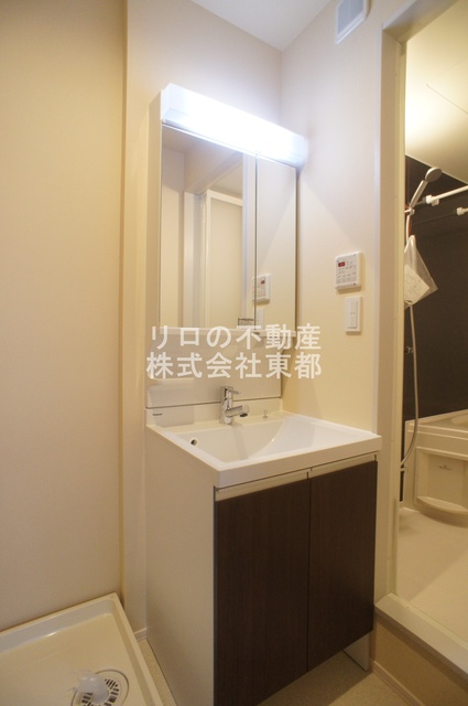 洗面設備　独立洗面台なら落ち着いて身支度ができます☆