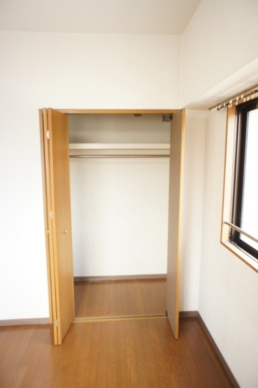 収納　図面と現状に相違がある場合には現状を優先