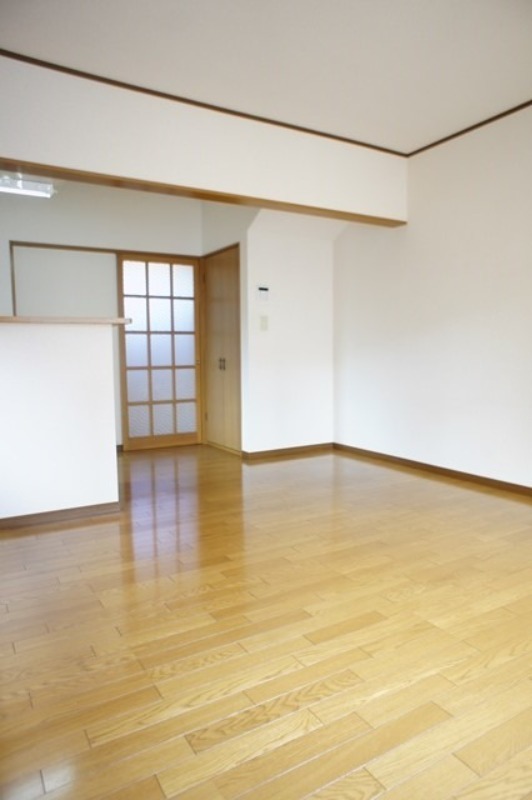 居室・リビング　図面と現状に相違がある場合には現状を優先