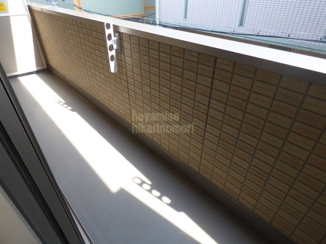 バルコニー　※写真は別号室