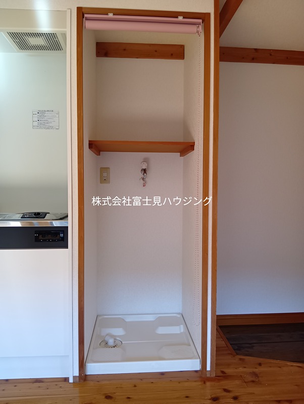 その他　室内洗濯機置場