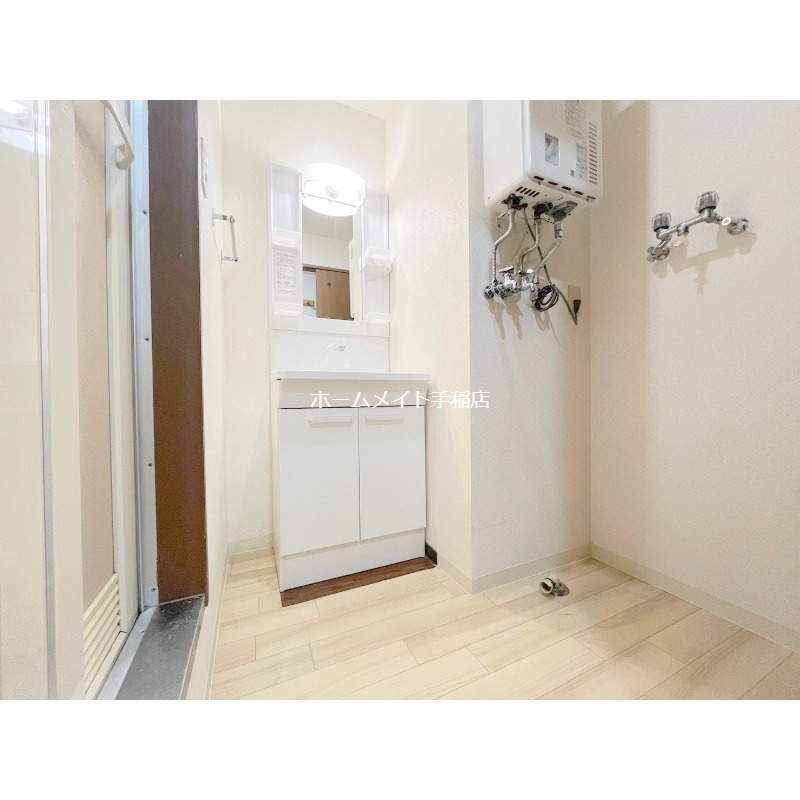 洗面設備　シャンプードレッサーです♪