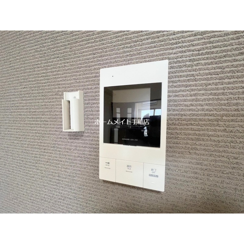 セキュリティ　モニター付きインターホン♪