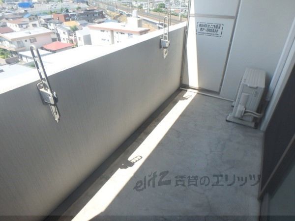 バルコニー　ベランダ