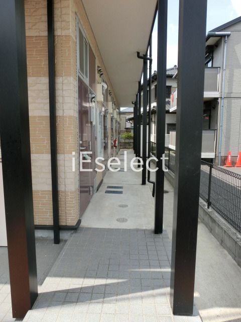 エントランス　お部屋へはこちらから