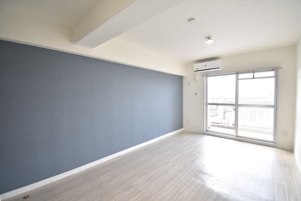 居室・リビング　※同物件別室※