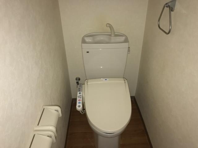 トイレ　シャワー付トイレ